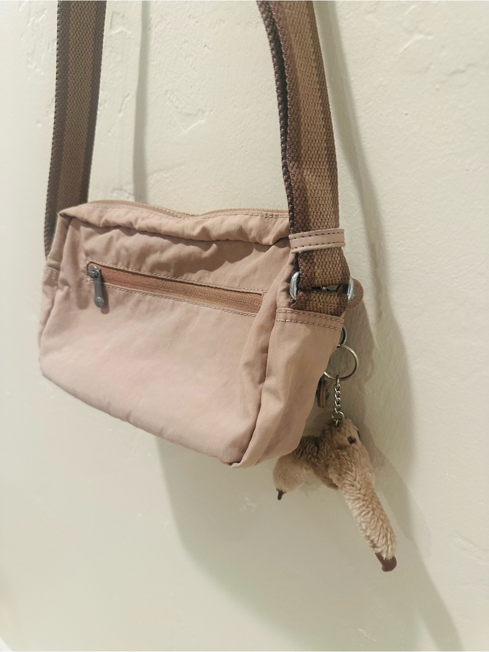 Genuine Kipling Albena Small Crossbody Bag - Dusty Taupe w/ keychain attached - Picture 6 of 9